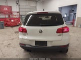 VOLKSWAGEN TIGUAN 2.0T/2.0T S WVGBV7AX6HK012650 снимка