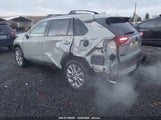 TOYOTA RAV4 XLE PREMIUM 2T3A1RFV6NW288067 photo