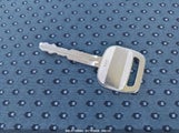 TOYOTA YARIS JTDJT923485****** снимка