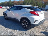 TOYOTA C-HR XLE PREMIUM NMTKHMBX0JR****** photo