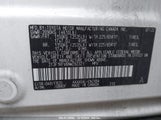 TOYOTA RAV4 LE 2T3F1RFV6NW292321 снимка
