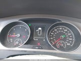 VOLKSWAGEN GOLF TDI S 4-DOOR 3VW2A7AU1FM****** fotografie