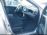 TOYOTA RAV4 LE 2T3BFREV2GW477230 fotografie