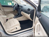 VOLKSWAGEN JETTA TDI 3VWTL7AJ2AM655731 снимка