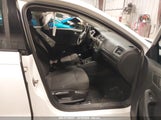 VOLKSWAGEN JETTA 2.0L S 3VW1K7AJ2BM****** снимка