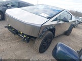 TESLA CYBERTRUCK CYBERBEAST 7G2CEHEE0RA****** снимка