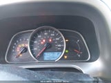 TOYOTA RAV4 XLE JTMRFREV9D5****** fotografie