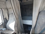 VOLVO VN VNL 4V4NC9TH47N423524 снимка