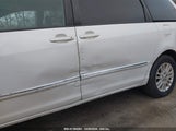 TOYOTA SIENNA LIMITED 5TDBK22C18S****** снимка