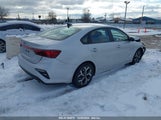 KIA FORTE LXS 3KPF24AD8ME289140 photo