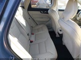 VOLVO XC60 B5 MOMENTUM YV4L12RK9N1****** fotografie