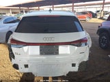 AUDI Q4 E-TRON PRESTIGE 50 QUATTRO WA1M2BFZ9PP****** снимка