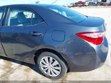 TOYOTA COROLLA LE 2T1BURHE9FC305898 снимка