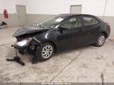 TOYOTA COROLLA LE 5YFBURHE6JP817773 снимка