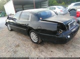 LINCOLN TOWN CAR SIGNATURE/SIGNATURE PREMIUM 1LNHM82W63Y602006 снимка