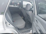 HYUNDAI TUCSON GL KM8JM72B25U****** снимка