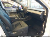 TESLA MODEL Y LONG RANGE DUAL MOTOR ALL-WHEEL DRIVE 5YJYGDEE2MF084839 fotografie