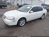 NISSAN MAXIMA GLE/GXE/SE JN1CA31A8YT****** снимка