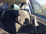 TOYOTA RAV4 LE JTMBFREV7JJ****** снимка