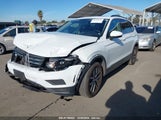 VOLKSWAGEN TIGUAN 2.0T SE/2.0T SEL/2.0T SEL R-LINE/2.0T SEL R-LINE BLACK 3VV3B7AXXKM073003 fotografie