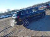 Jeep Cherokee Latitude Plus 4X4 1C4PJMLB9KD351646 снимка