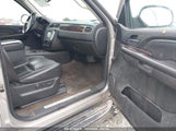 GMC YUKON XL 1500 DENALI 1GKFK06219J****** снимка