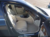 MERCEDES-BENZ E 300 WDDZF4JB3HA130962 снимка