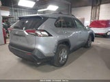 TOYOTA RAV4 XLE 2T3P1RFV2RC459446 снимка