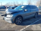 VOLKSWAGEN TIGUAN 2.0T SE/2.0T SEL 3VV2B7AXXJM131170 photo
