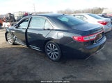 LINCOLN CONTINENTAL LIVERY 1LN6L9HK8H5****** снимка
