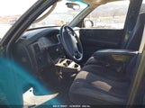 DODGE DAKOTA SPORT 1B7HG38N52S****** снимка