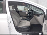 HYUNDAI SONATA SE 5NPE24AF7FH230141 снимка