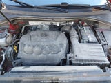 VOLKSWAGEN TIGUAN 2.0T SE/2.0T SEL/2.0T SEL R-LINE/2.0T SEL R-LINE BLACK 3VV2B7AX8KM154030 photo