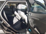 HYUNDAI TUCSON SE KM8J2CA46MU374351 снимка