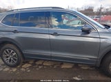VOLKSWAGEN TIGUAN 2.0T SE/2.0T SE R-LINE BLACK/2.0T SEL 3VV2B7AX8LM129274 fotografie
