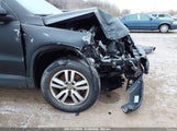 VOLKSWAGEN TIGUAN 2.0T/2.0T S WVGBV7AX8HK027148 fotografie