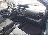 TOYOTA PRIUS C TWO JTDKDTB32D1042756 снимка