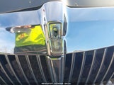 LINCOLN TOWN CAR EXECUTIVE 1LNHM81W1YY****** снимка
