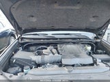 TOYOTA 4RUNNER SR5 JTEEU5JRXP5292964 снимка