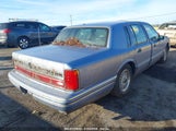 LINCOLN TOWN CAR SIGNATURE/TOURNAMENT 1LNLM82W6RY****** photo