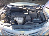 TOYOTA CAMRY LE 4T1BE46K48U731699 снимка