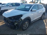 HYUNDAI TUCSON SE PLUS KM8J33A49HU502536 снимка