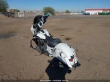 INDIAN MOTORCYCLE CO. CHIEFTAIN DARK HORSE 56KTCDAA0K3****** снимка