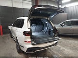 BMW X7 XDRIVE40I 5UX23EM04P9P96036 photo