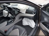 TOYOTA CAMRY HYBRID XLE 4T1B21HK7JU001649 снимка