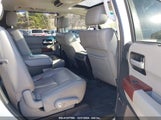 TOYOTA SEQUOIA PLATINUM 5.7L V8 5TDDY5G16CS****** снимка