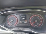 VOLKSWAGEN JETTA 1.4T R-LINE/1.4T S/1.4T SE 3VWC57BU1KM255079 снимка