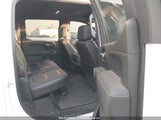 GMC SIERRA 1500 4WD SHORT BOX AT4 3GTP9EEL9LG246422 photo