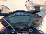 DUCATI HYPERMOTARD 939 ZDM1YBJS7HB****** fotografie