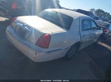 LINCOLN TOWN CAR CARTIER 1LNFM83W3WY677515 fotografie